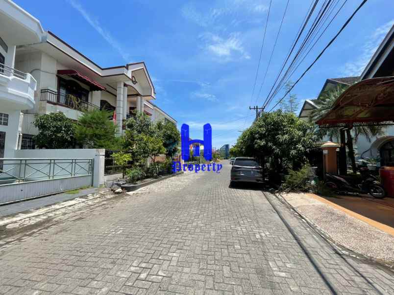 dijual rumah hook di komplek citra wisata medan johor