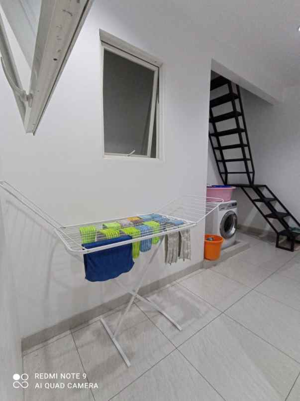 dijual rumah jakarta garden city