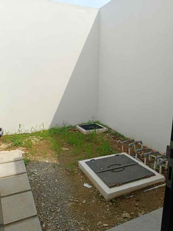 dijual rumah jakarta garden city cakung