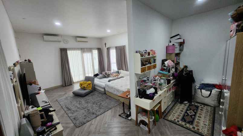dijual rumah jakarta garden city jgc cakung