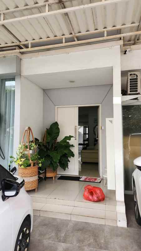dijual rumah jakarta garden city jgc cakung