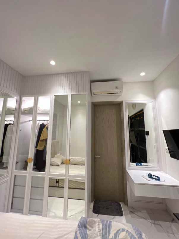 dijual rumah jakarta garden city jgc cakung