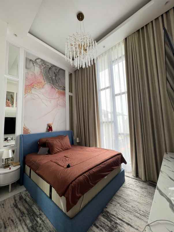 dijual rumah jakarta garden city jgc cakung