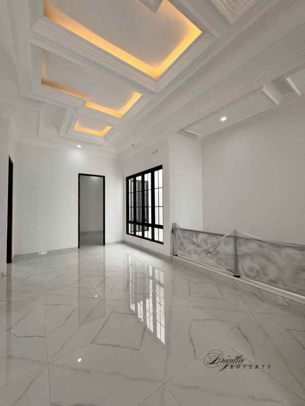 dijual rumah jalan babatan pantqi