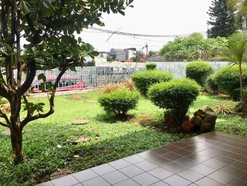 dijual rumah jalan kesehatan vi