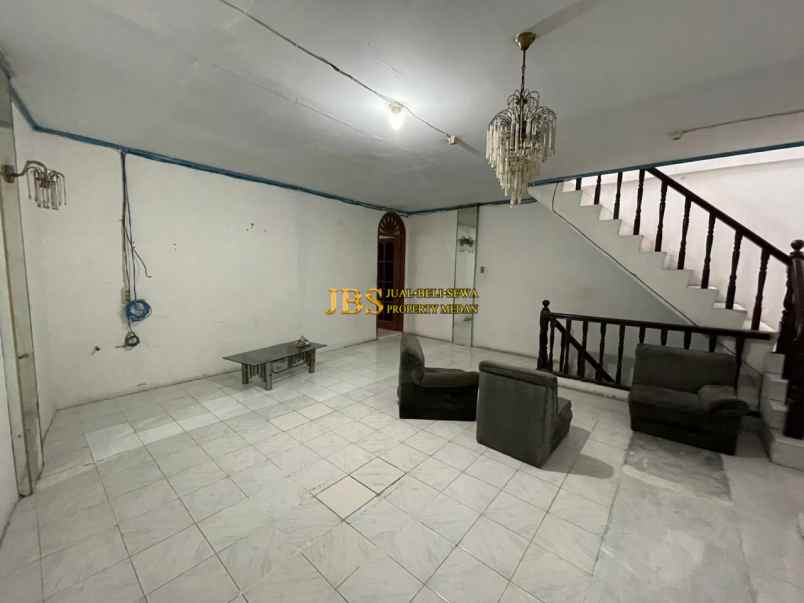 dijual rumah jalan laboratorium 1 depan