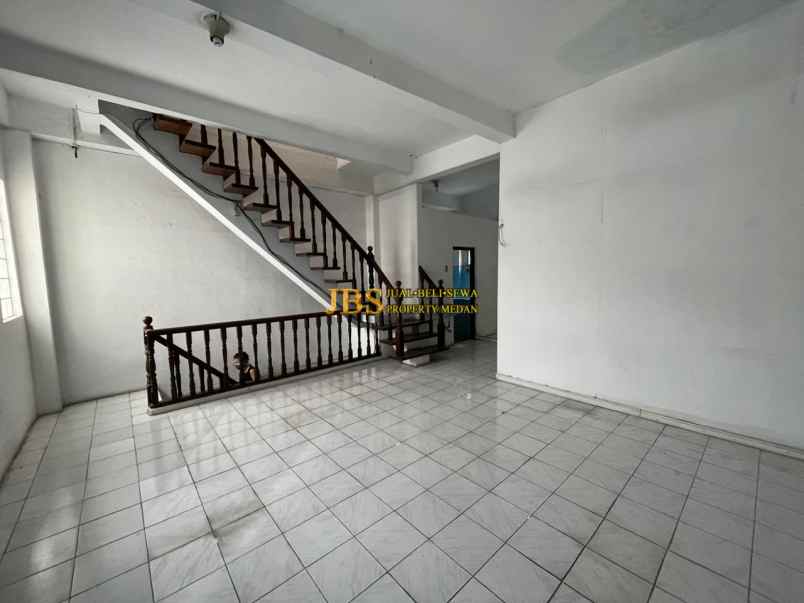 dijual rumah jalan laboratorium 1 depan