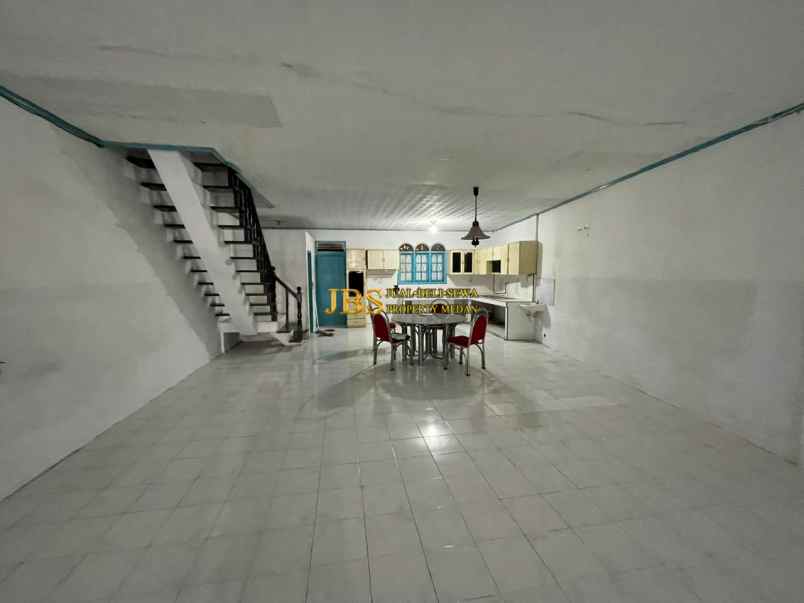 dijual rumah jalan laboratorium 1 depan