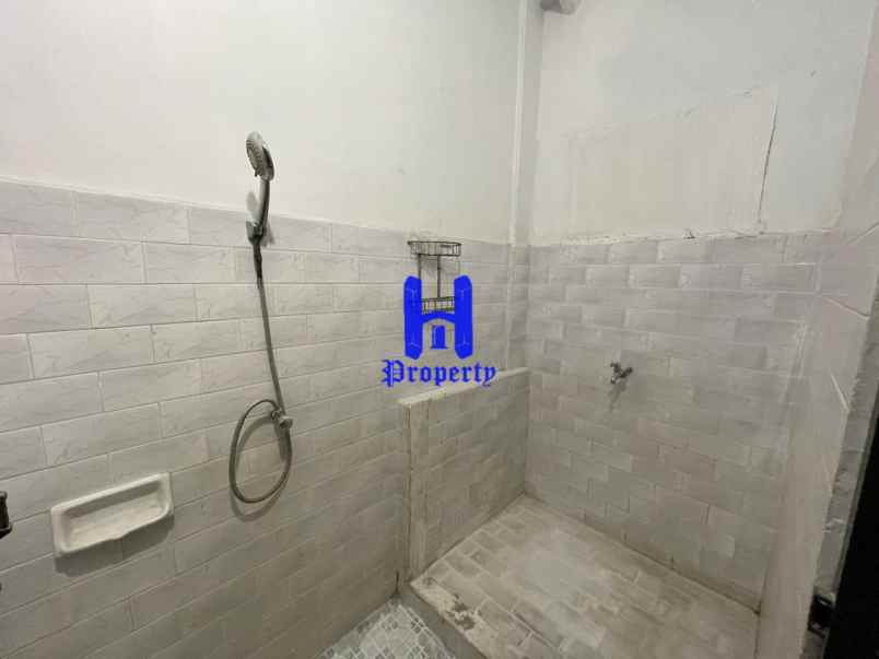 dijual rumah jalan laboratorium 1 depan