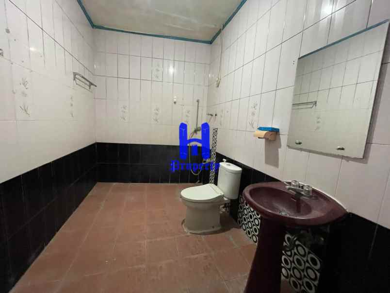 dijual rumah jalan laboratorium 1 depan