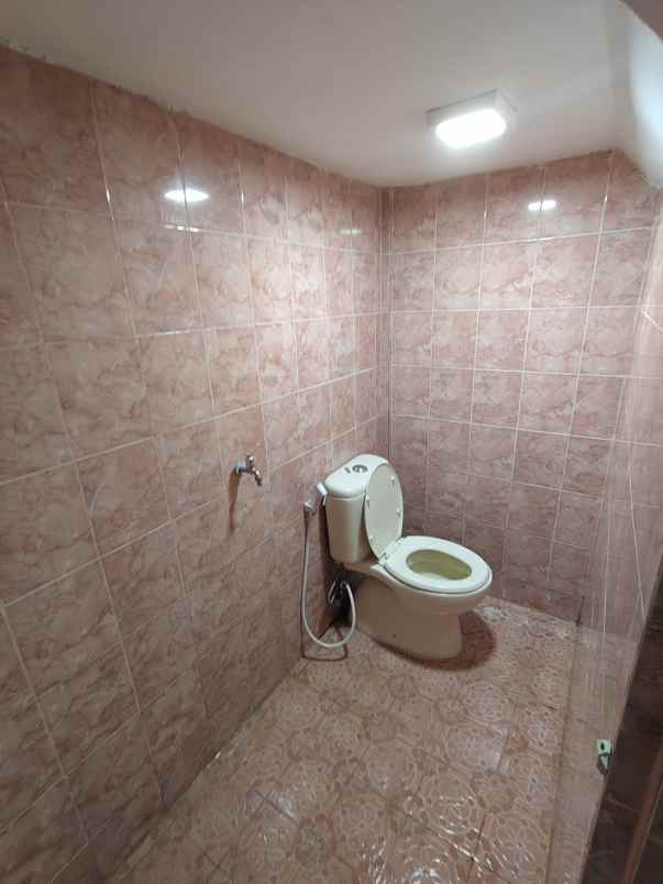 dijual rumah jalan pelita 1 gang baru