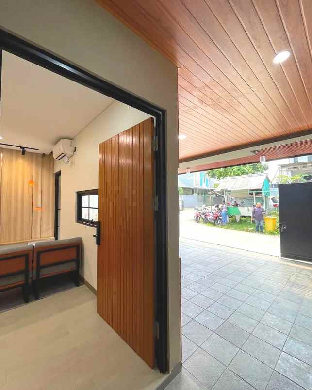 dijual rumah jalan raya pondok cabe