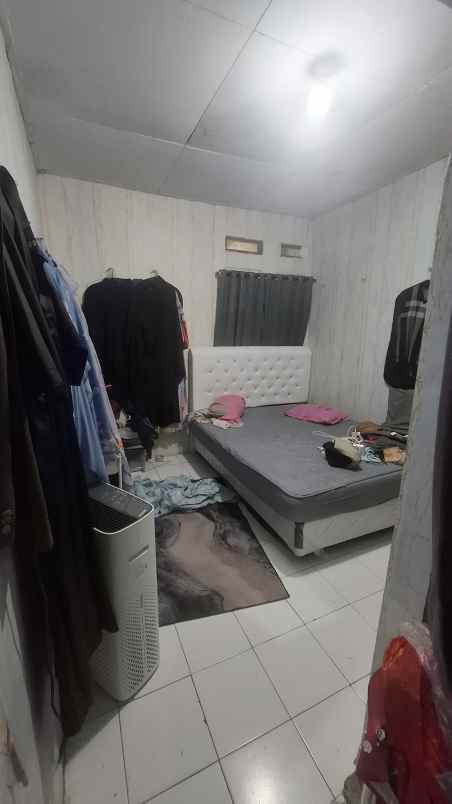 dijual rumah jalan raya sawangan depok