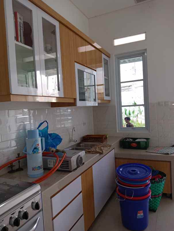 dijual rumah jalan serdang raya