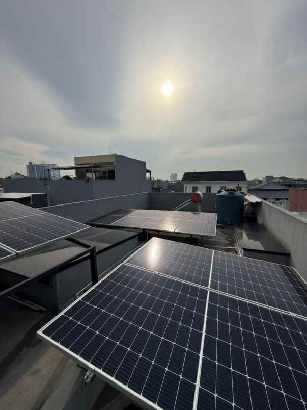 dijual rumah janur kuning residence