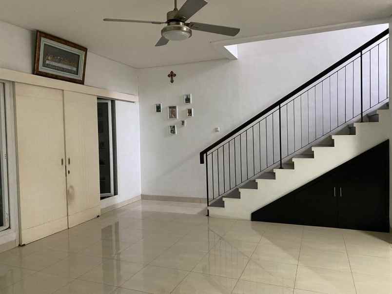 dijual rumah jatibening pondok gede