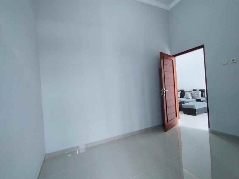 dijual rumah jl bandut ke barat bandut