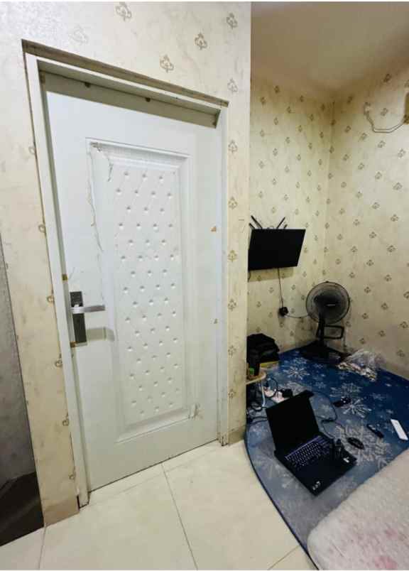 dijual rumah jl cempaka putih tengah