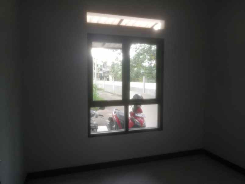 dijual rumah jl cibubur kecamatan