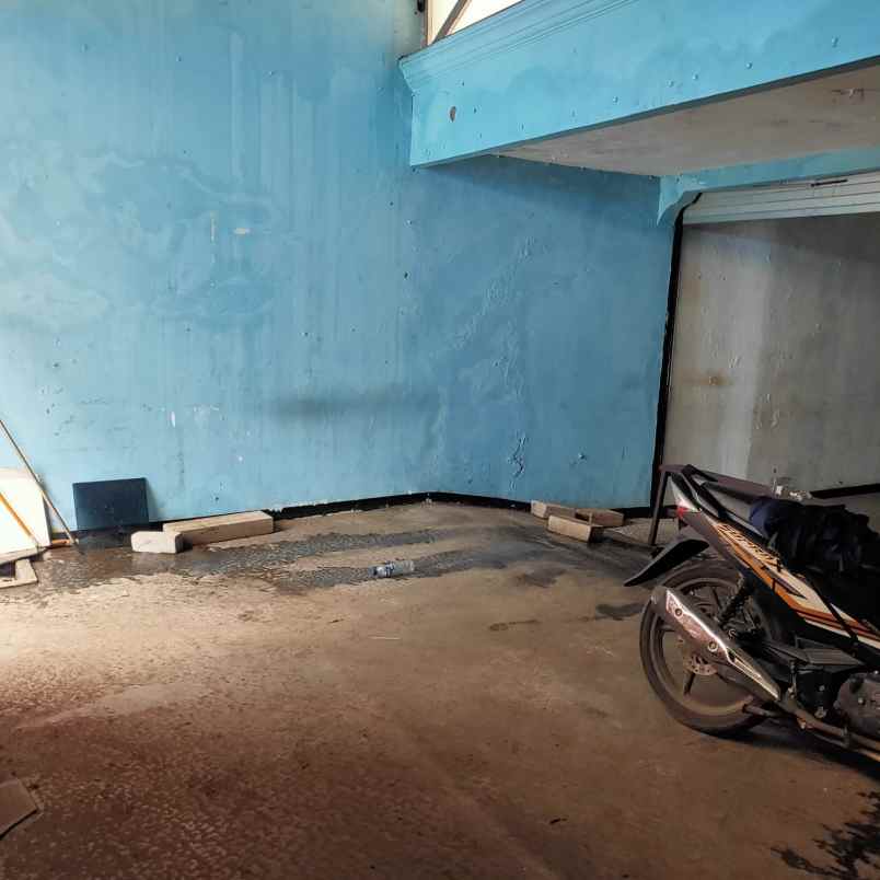 dijual rumah jl edam i tanjung priok