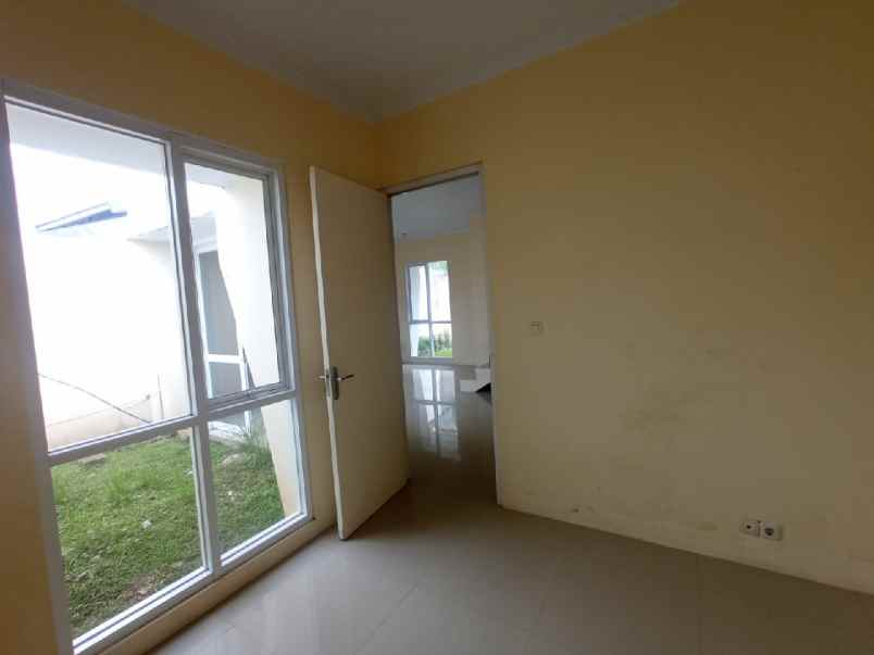 dijual rumah jl h milun