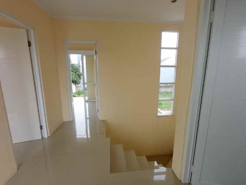 dijual rumah jl h milun