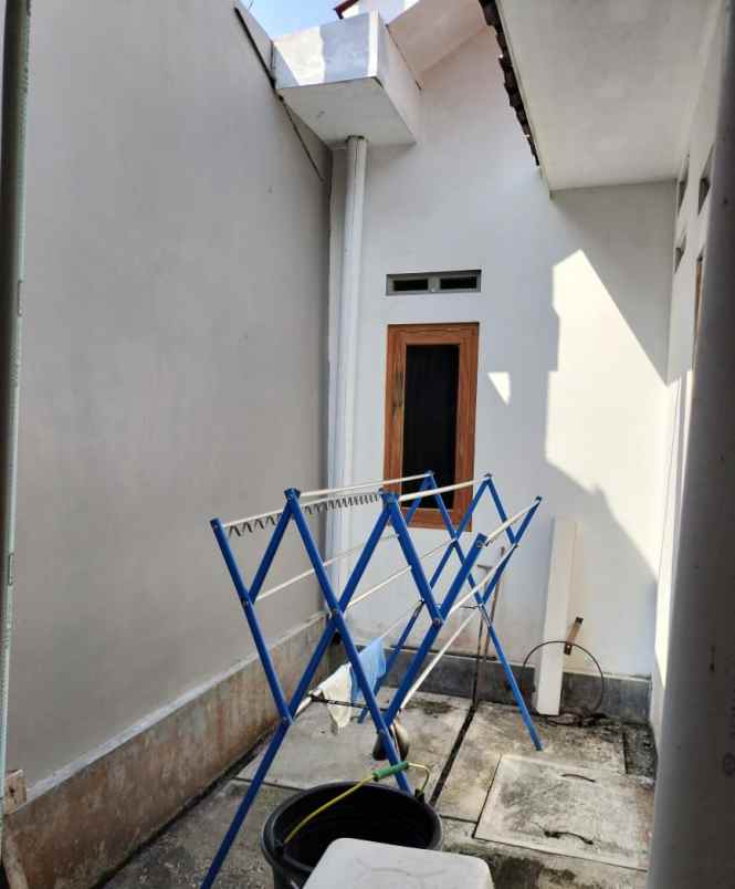 dijual rumah jl kaliurang km 10