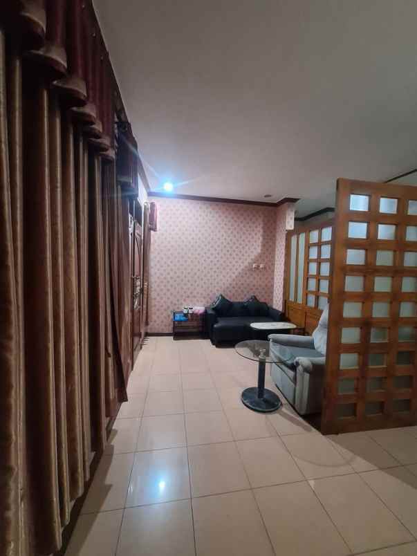 dijual rumah jl kiarasari buahbatu bandung