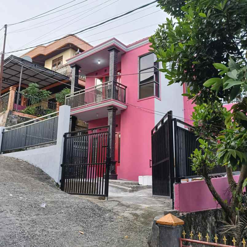dijual rumah jl marsma iswahyudi