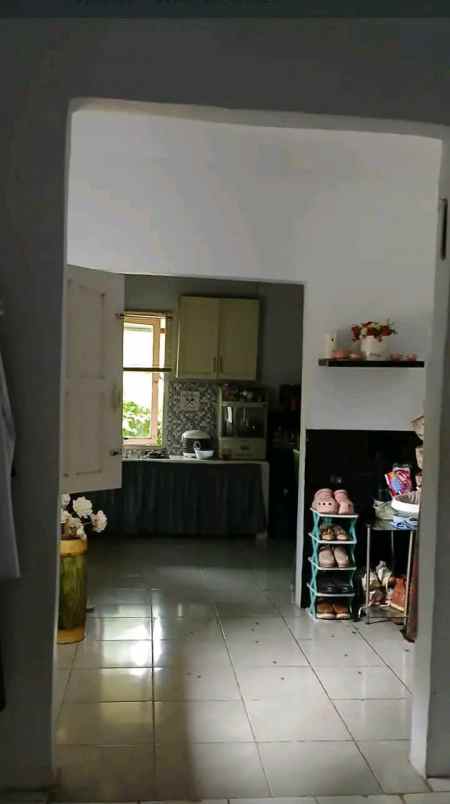 dijual rumah jl meran cilodong depok