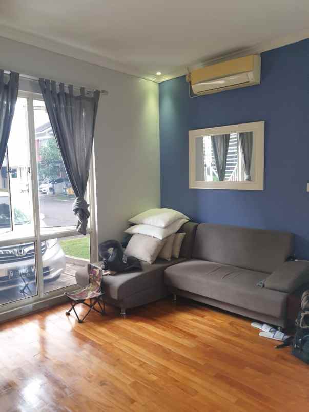 dijual rumah jl merpati sawah baru