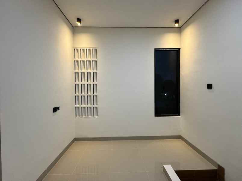 dijual rumah jl pedurenan bekasi kota