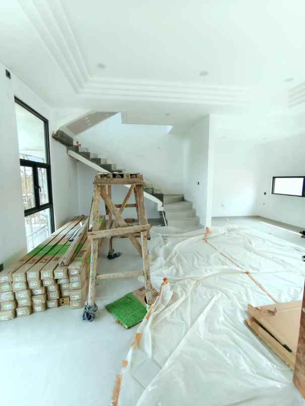 dijual rumah jl pondok hijau