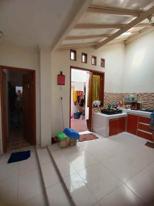 dijual rumah jl pondok kelapa duren