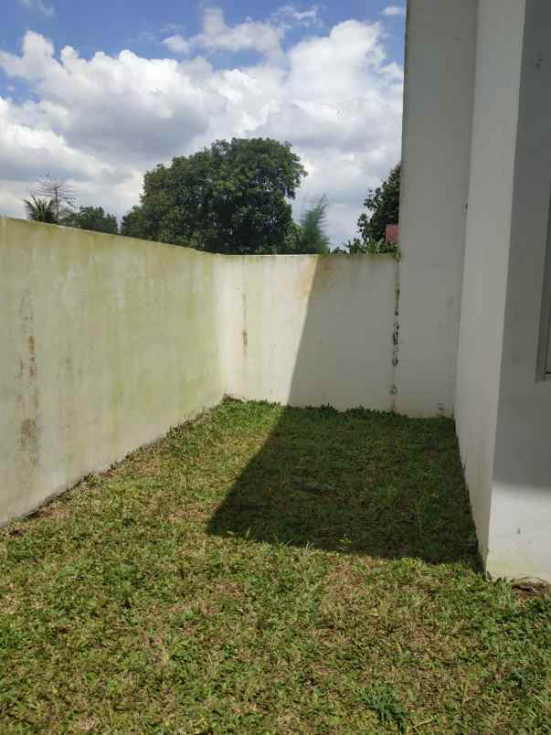 dijual rumah jl raya bojong gede kemang