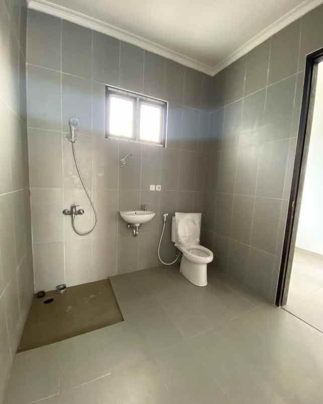 dijual rumah jl raya gandul kecamatan