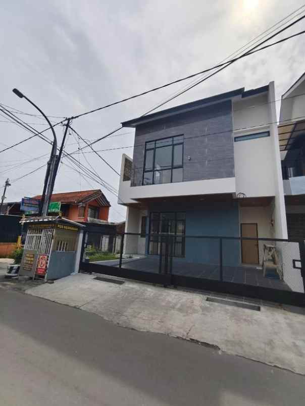 dijual rumah jl sekelimus buahbatu bandung