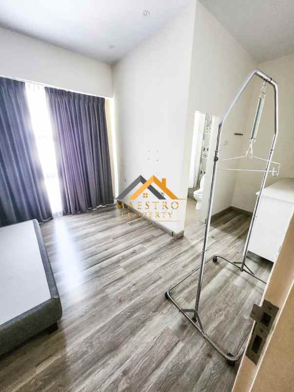 dijual rumah jl selamat ketaren