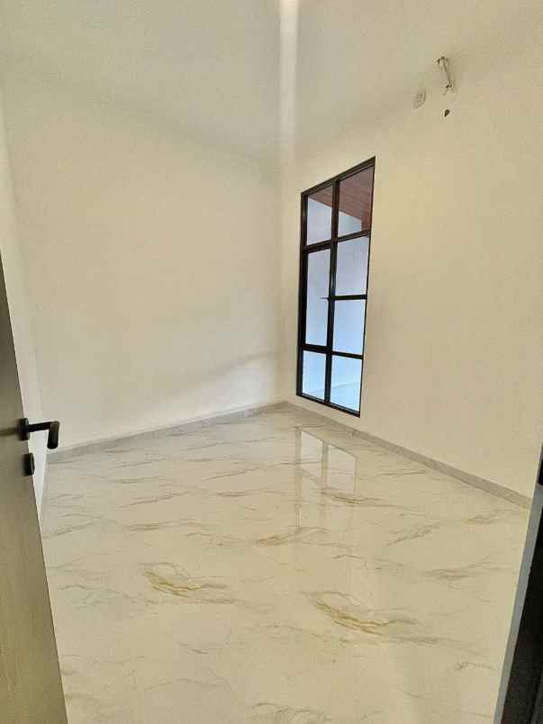 dijual rumah jl swadaya raya no 116 1