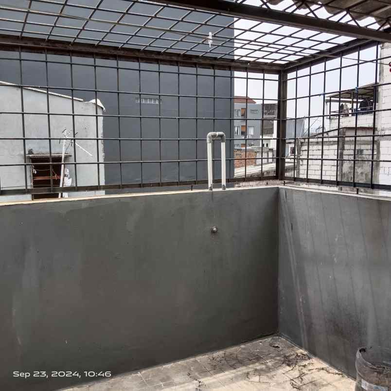 dijual rumah jl tanah sereal xvii tanah