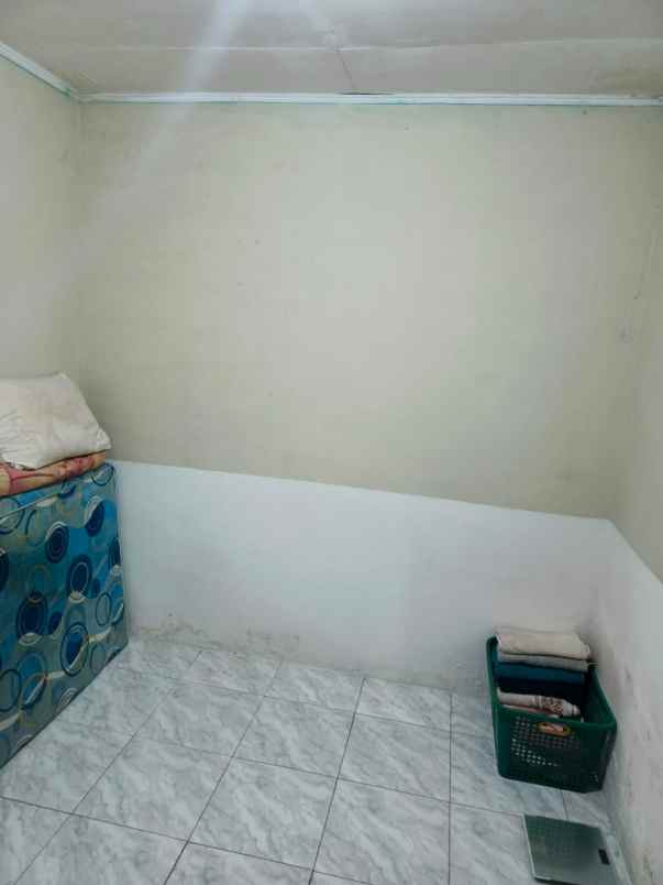 dijual rumah jl tengkubey