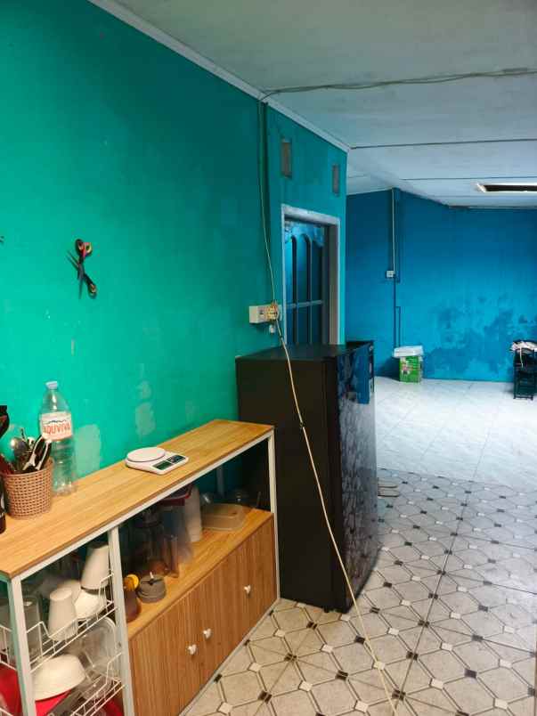 dijual rumah jl tengkubey