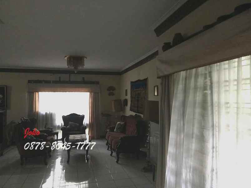 dijual rumah jl tulodong
