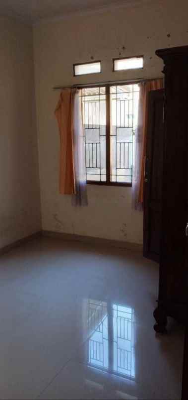dijual rumah jl wadas raya