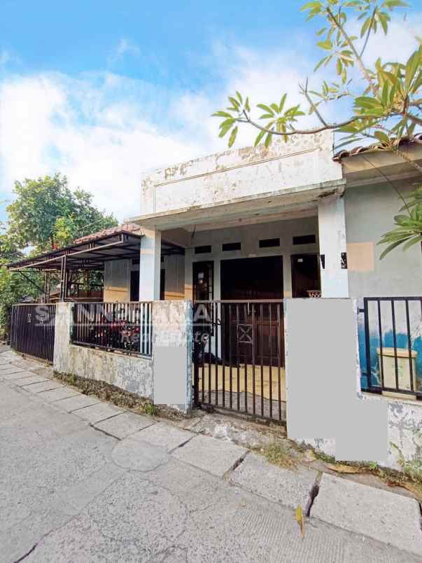 dijual rumah jln raya pitara depok
