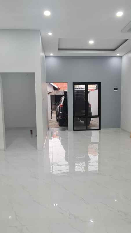 dijual rumah jol caman raya jatibening