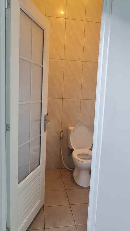 dijual rumah jol caman raya jatibening