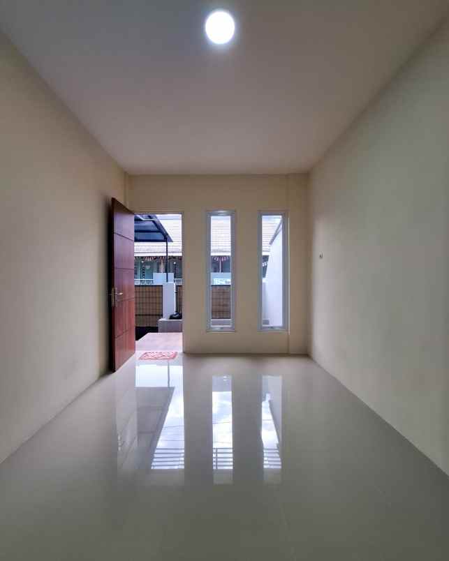 dijual rumah jombang bintaro tangsel