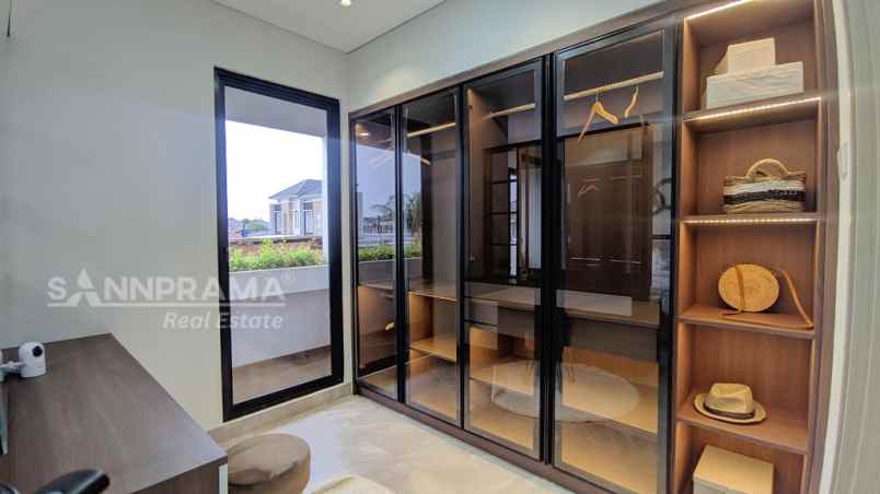 dijual rumah jurang mangu barat