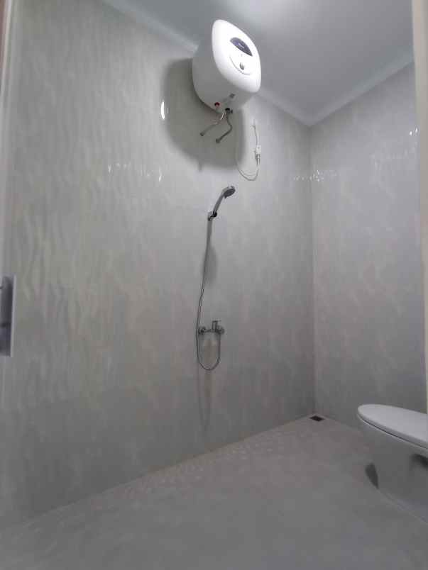 dijual rumah kadirojo purwomartani